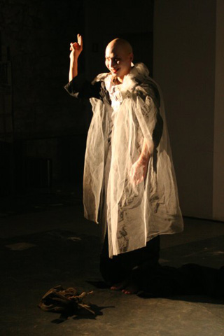 Michael Sakamoto, Amy Knoles